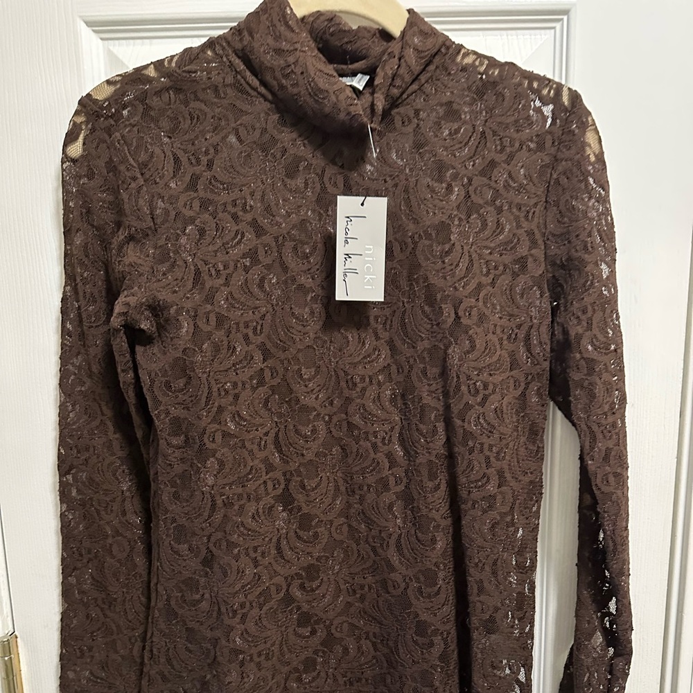 Must have chocolate brown top